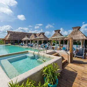 Naay Curamoria Collection **** Tulum